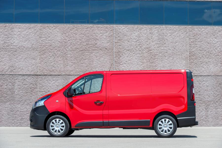  Nissan NV300 Van 2016 года  (фото 4 из 32)